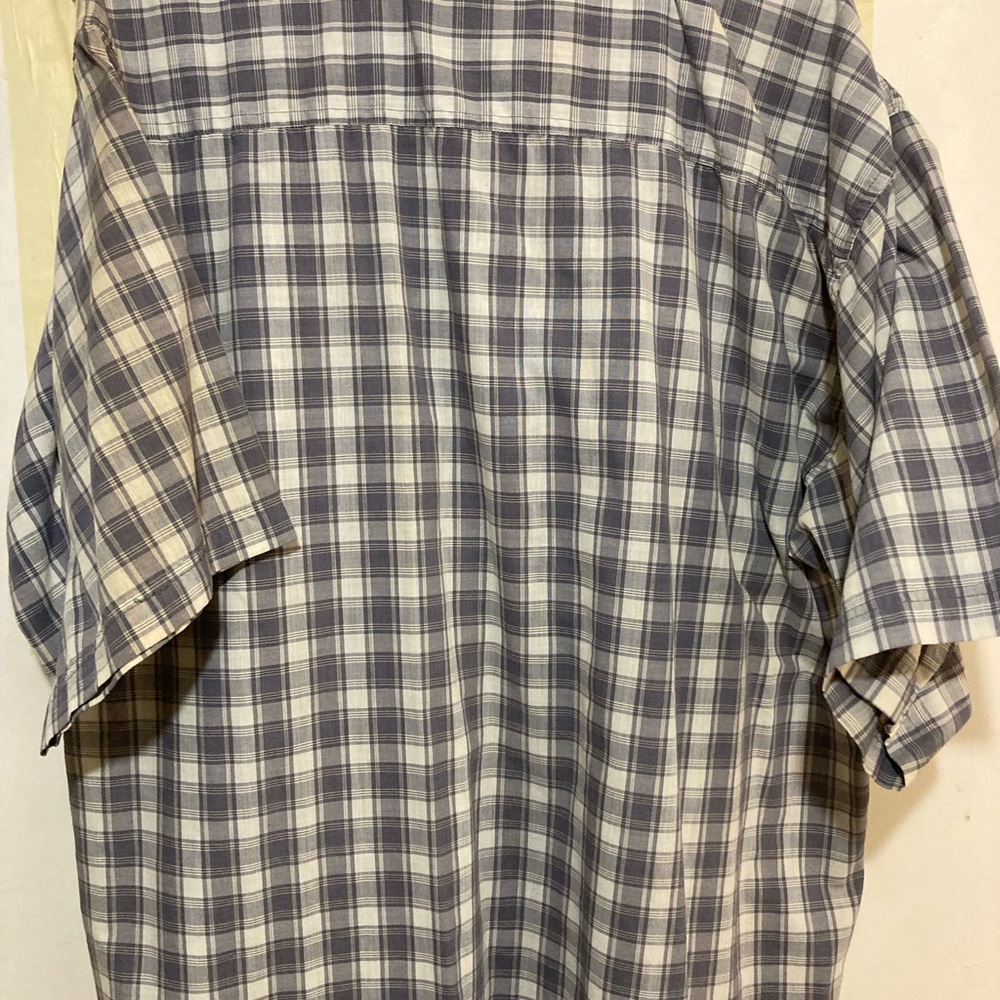 Men’s button down - Picture 4 of 5